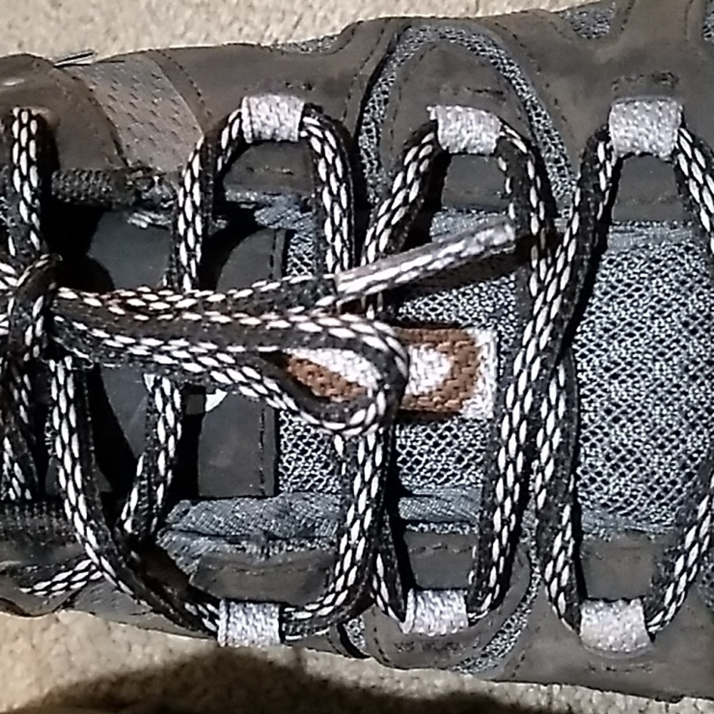 Merrell trail shoes - Picture 6 of 9